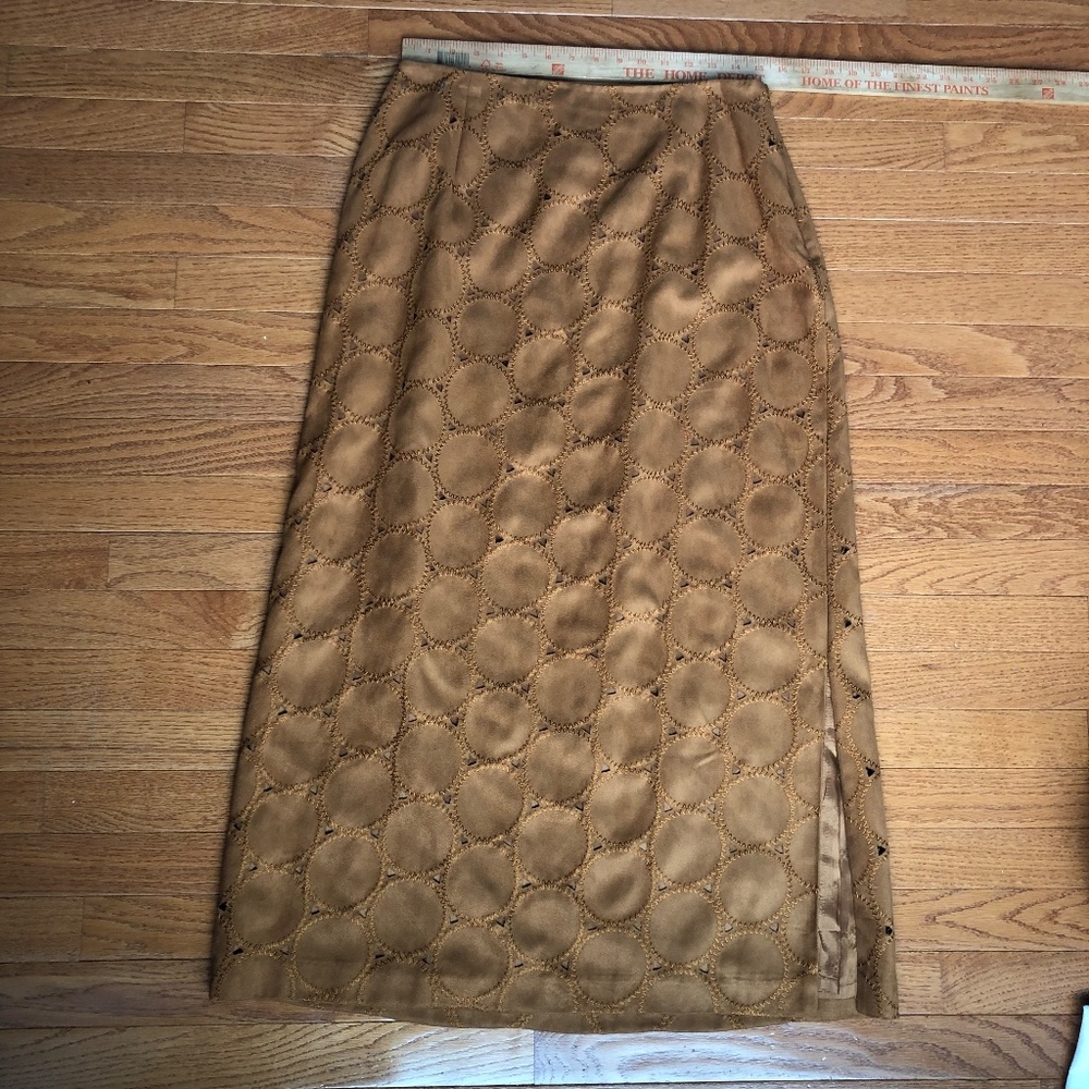Coldwater Creek Faux Leather Brown Interesting Pattern Skirt Size 16